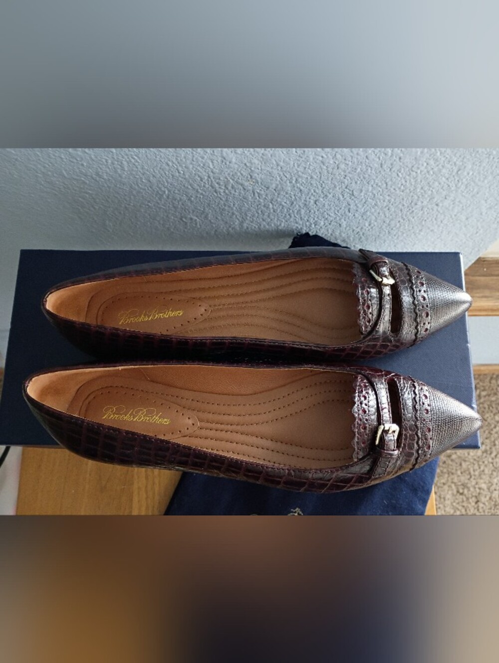 Brooks Brothers Point Toe Flats